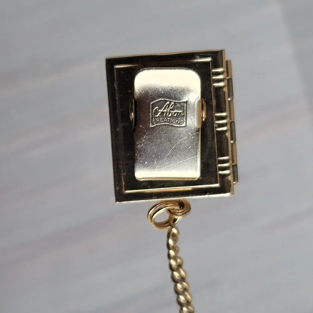 Abon Creations Mother of Pearl 2 Picture Locket Clip-On Key Ring 24K Gold Plated